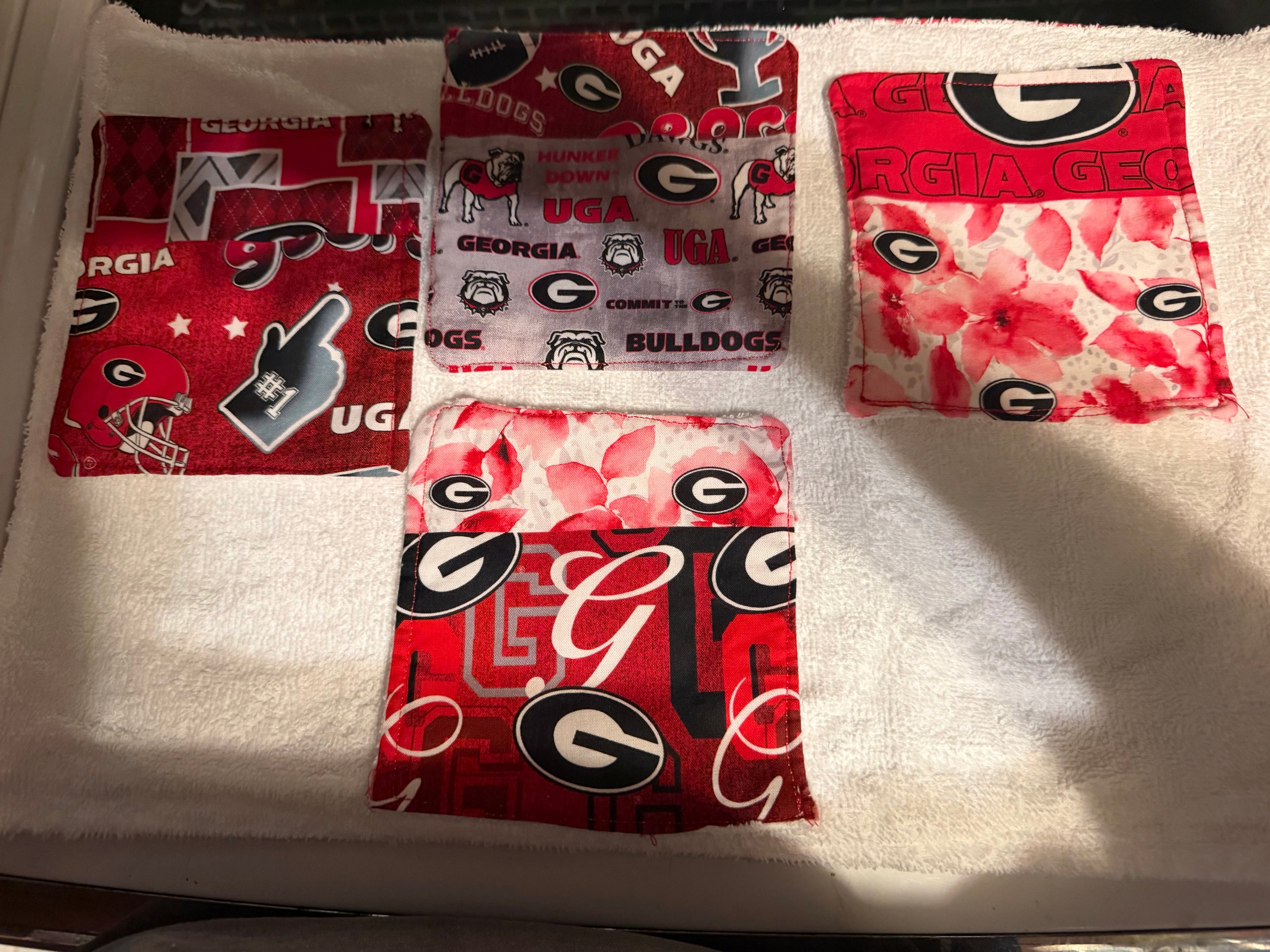 Georgia Bulldogs Reusable Paper Towel, Dish Towel, Hand Towels and More!